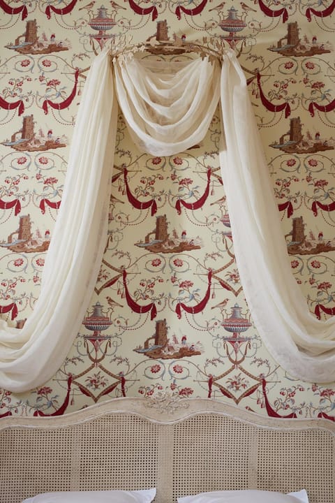 Decorative detail, Bedroom