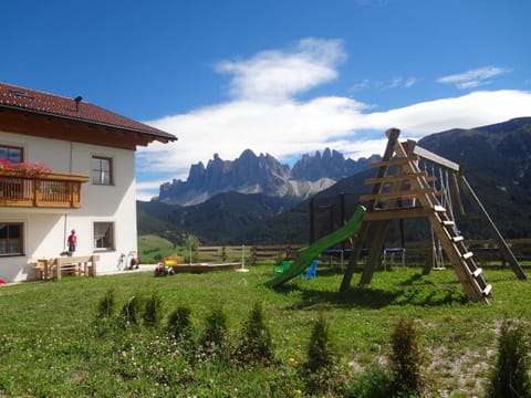 Summer, Children play ground, Garden, Mountain view