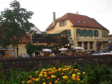 Gasthaus Alte Brauerei Pousada in Ringsheim