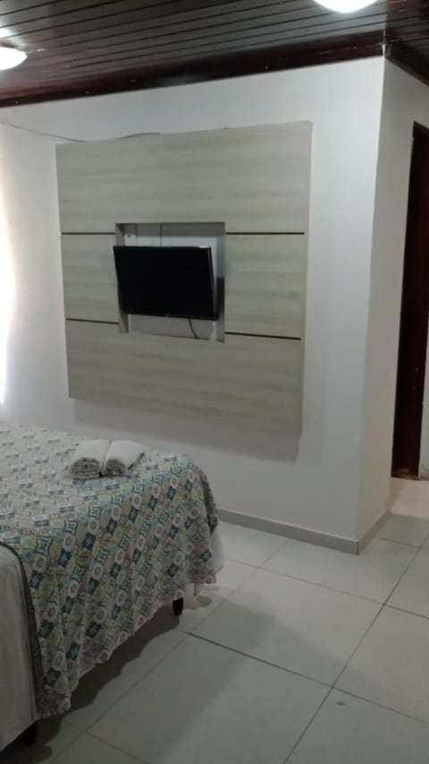 TV and multimedia, Photo of the whole room, Bedroom