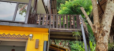 Maya guest house@coffee Alojamiento y desayuno in Koh Chang Tai