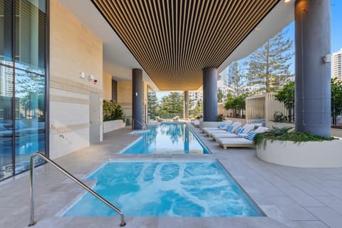 Patio, Hot Tub, Swimming pool, sunbed
