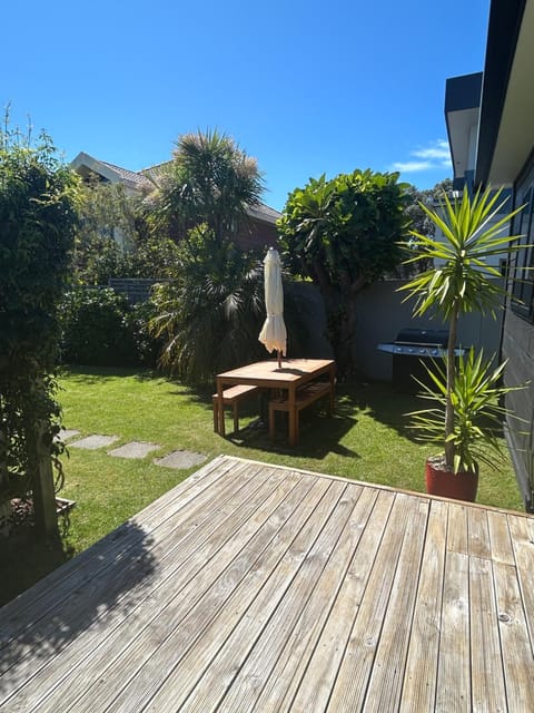 Evolve Bach Chalet in Whitianga