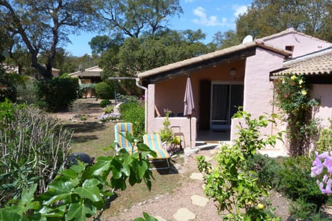 BBQ facilities, Garden, Balcony/Terrace