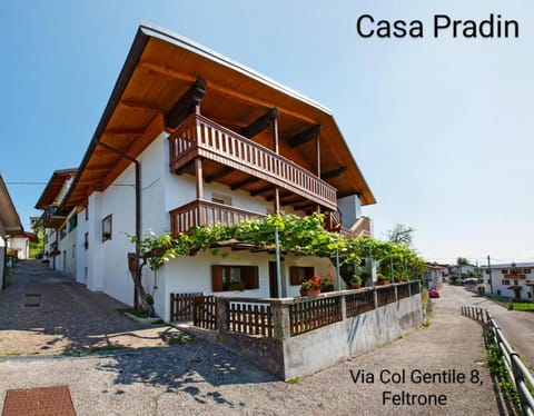 Albergo Diffuso "Col Gentile" Socchieve Apartment hotel in Friuli-Venezia Giulia