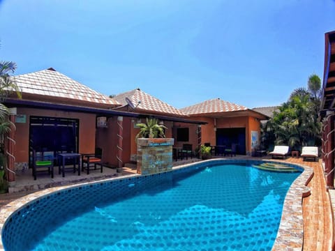 Property building, Pool view, Swimming pool