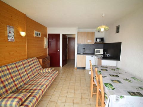Appartement Auris, 1 pièce, 4 personnes - FR-1-297-3 Copropriété in Auris