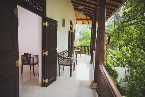 Villa Frangipani Bed and Breakfast in Galle
