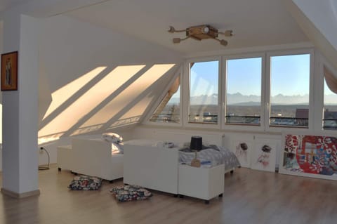 Living room, Seating area, Mountain view