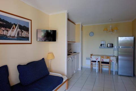 Cap Esterel Garden Flat Apartment in Saint-Raphael