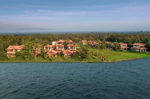 Niraamaya Retreats Backwaters And Beyond resort in Kumarakom