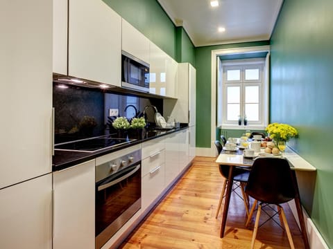 Lisbon Canaan Boutique Apartments Gaivotas by Get Your Stay Condo in Lisbon