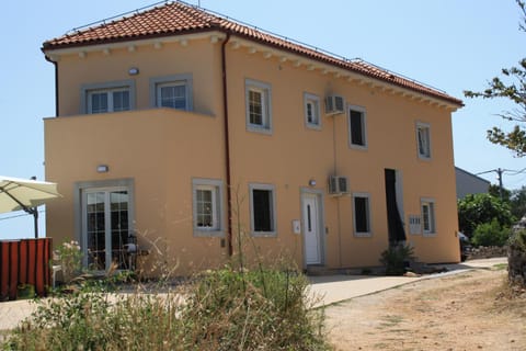 Apartments Pegla Apartment in Nerezine