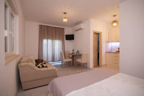 Apartments Becky on a sandy beach without crowd Apartment in Šibenik-Knin County, Croatia