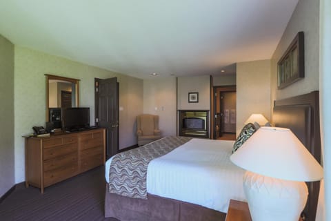 Pacific Shores Resort & Spa Hotel in Vancouver Island