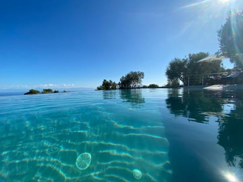 Sea view, Swimming pool