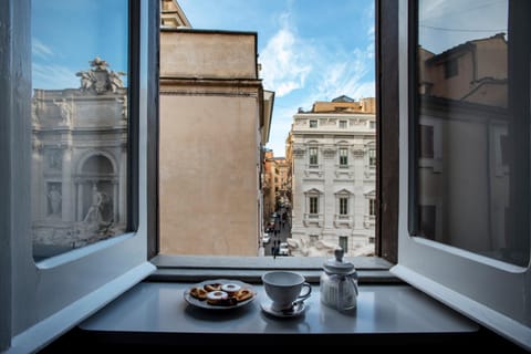 Trevi Luxury Maison Condominio in Rome