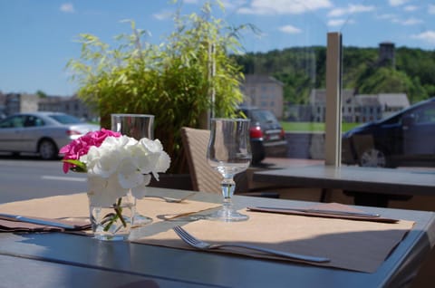 Balcony/Terrace, River view