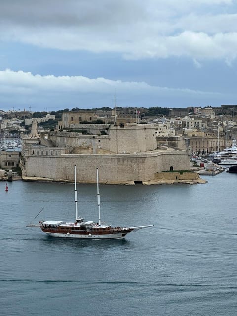 Valletta Harbour View Apartment Condo in Valletta