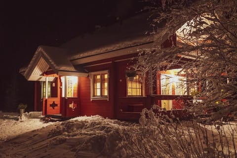 Lovely Cottage by Ounasjoki Chalet in Rovaniemi