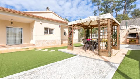 Patio, Garden, Garden view