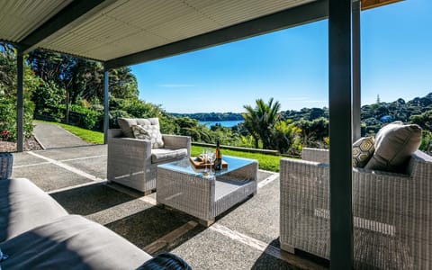 Wild Thyme Bed and Breakfast in Auckland Region