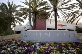 Garden City Short Stays Villa in Perth
