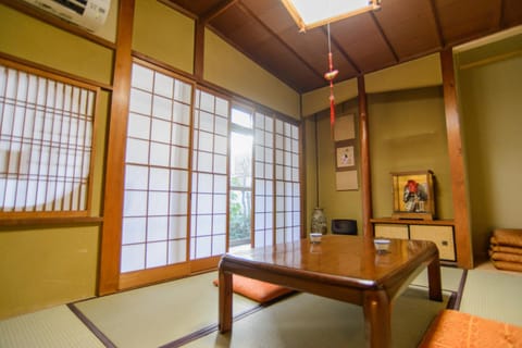 Guesthouse Kyoto Kaikonoyashiro Chambre d’hôte in Kyoto