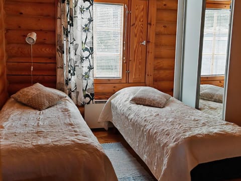 Bed, Bedroom, furniture