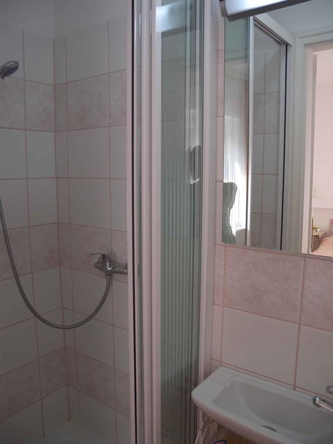 Property building, Bathroom