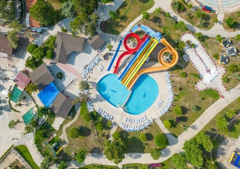 Bird's eye view, Swimming pool