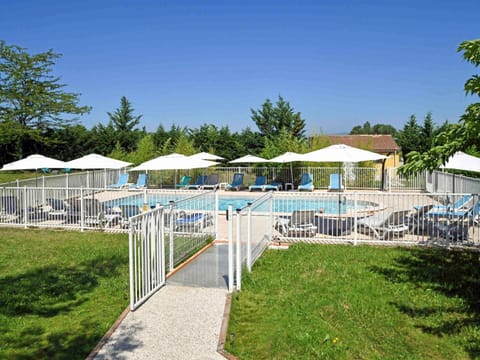 On site, Pool view, Swimming pool, Swimming pool