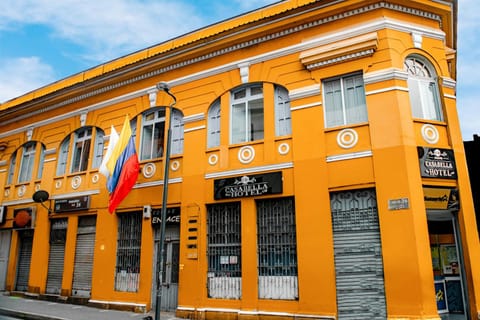 Property building, Facade/entrance