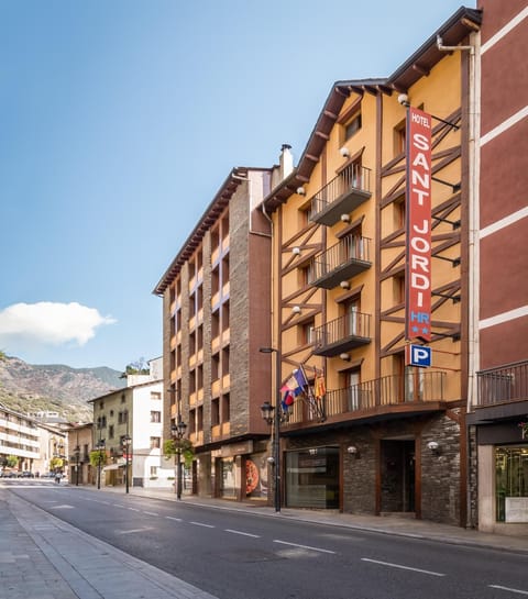Hotel Sant Jordi by ALEGRIA Hotel in Andorra la Vella