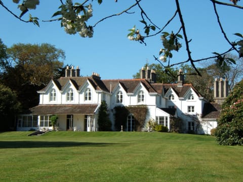 Hollybank House Bed and Breakfast in Chichester District