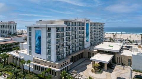 Paséa Hotel & Spa Resort in Huntington Beach