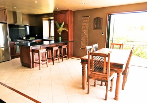 Dining area, Diving, kitchen, kitchen