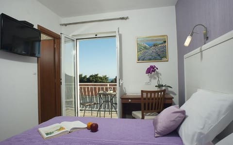 Bedroom, Sea view