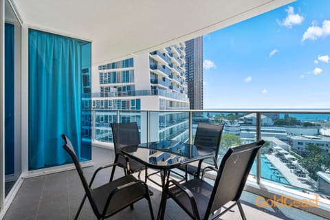 Gold Coast Private Apartments - H Residences, Surfers Paradise Condo in Surfers Paradise Boulevard