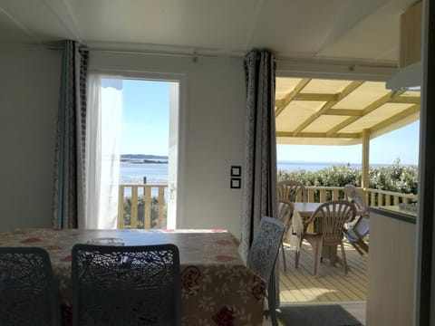 Patio, Balcony/Terrace, Dining area, Sea view