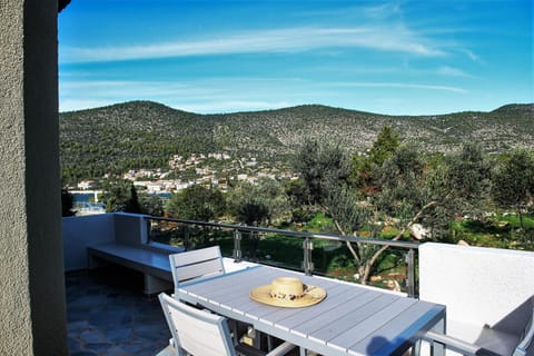 Landmark view, Mountain view, Sea view