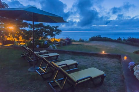 Garden, Sea view