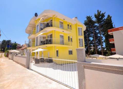 Villa Medusa Apartments Condo in Ulcinj Municipality