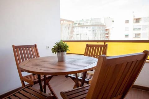 Balcony/Terrace, Garden view