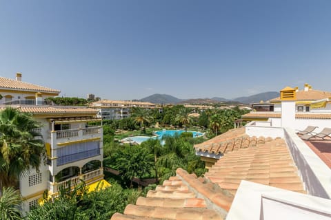 Puerto Banus Luxury Penthouse Condominio in Marbella
