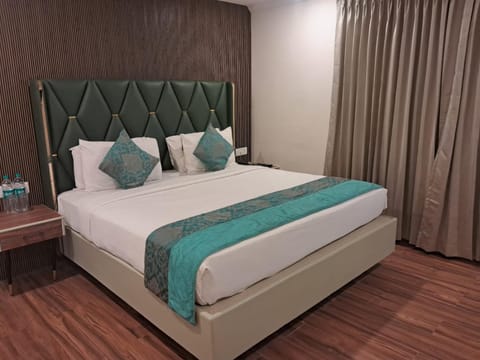 Hotel Grand Residence Hotel in Chennai