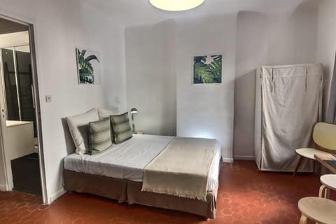 Les Appartements d'Edmond St Sebastien Apartment in Marseille