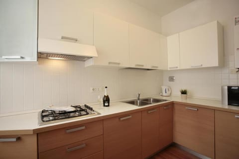 Residence Theresia- Tailor Made Stay Aparthotel in Trieste