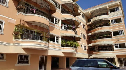 Apartamento Florangel Full Deluxe Chambre d’hôte in Santo Domingo Este