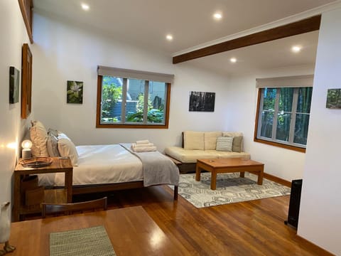 Palmwoods Eco Escape Bed and Breakfast in Palmwoods